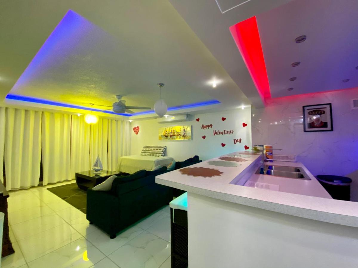 Ocean View Apt On Isla Verde In A 14Th Floor サンジョアン エクステリア 写真