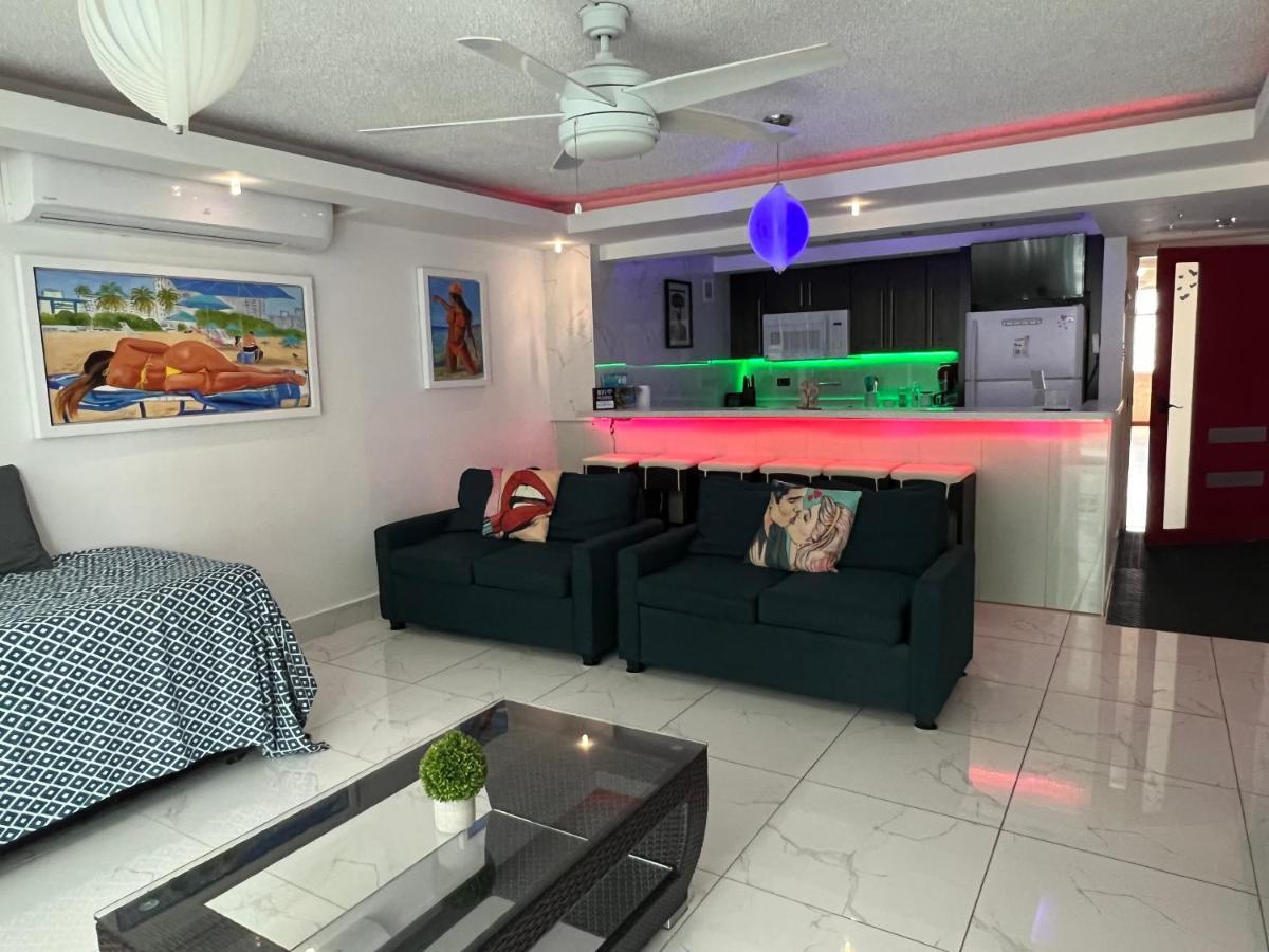 Ocean View Apt On Isla Verde In A 14Th Floor サンジョアン エクステリア 写真