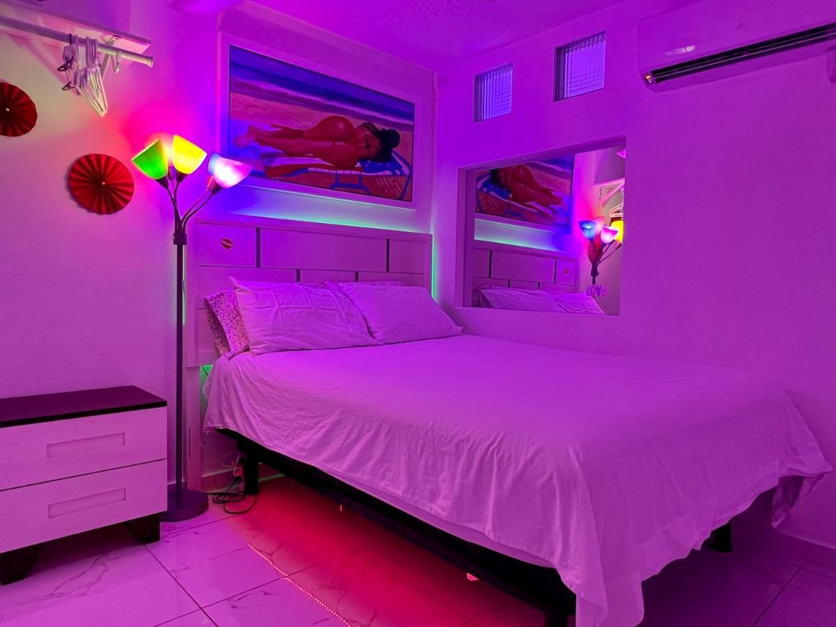 Ocean View Apt On Isla Verde In A 14Th Floor サンジョアン エクステリア 写真