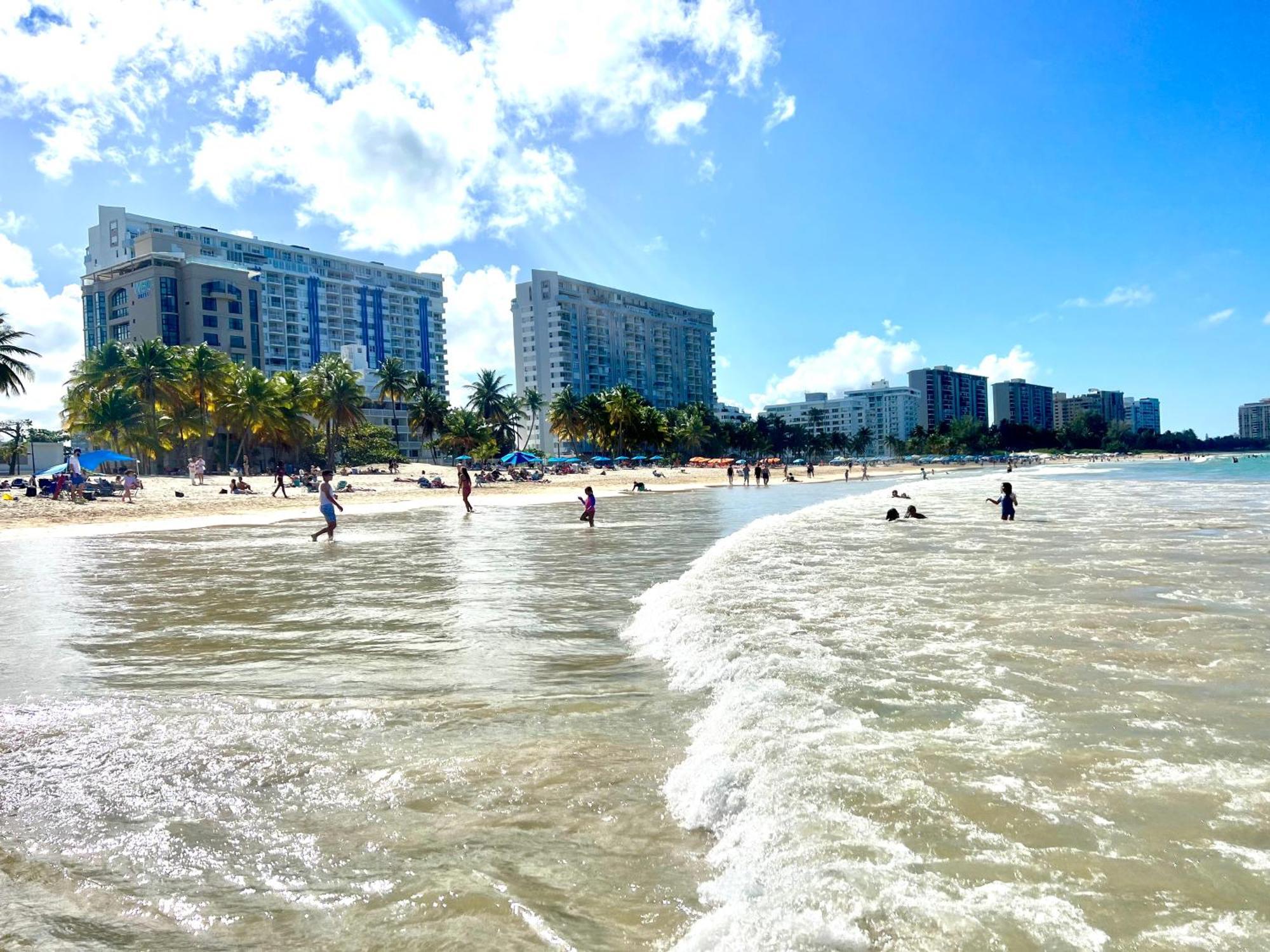 Ocean View Apt On Isla Verde In A 14Th Floor サンジョアン エクステリア 写真