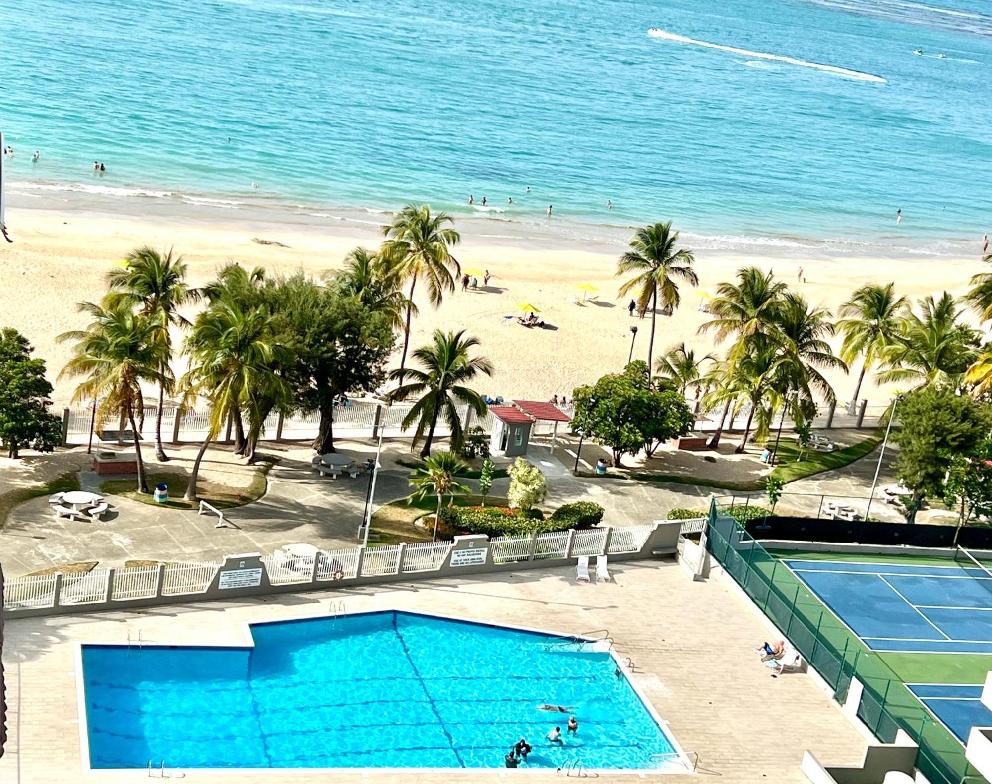 Ocean View Apt On Isla Verde In A 14Th Floor サンジョアン エクステリア 写真