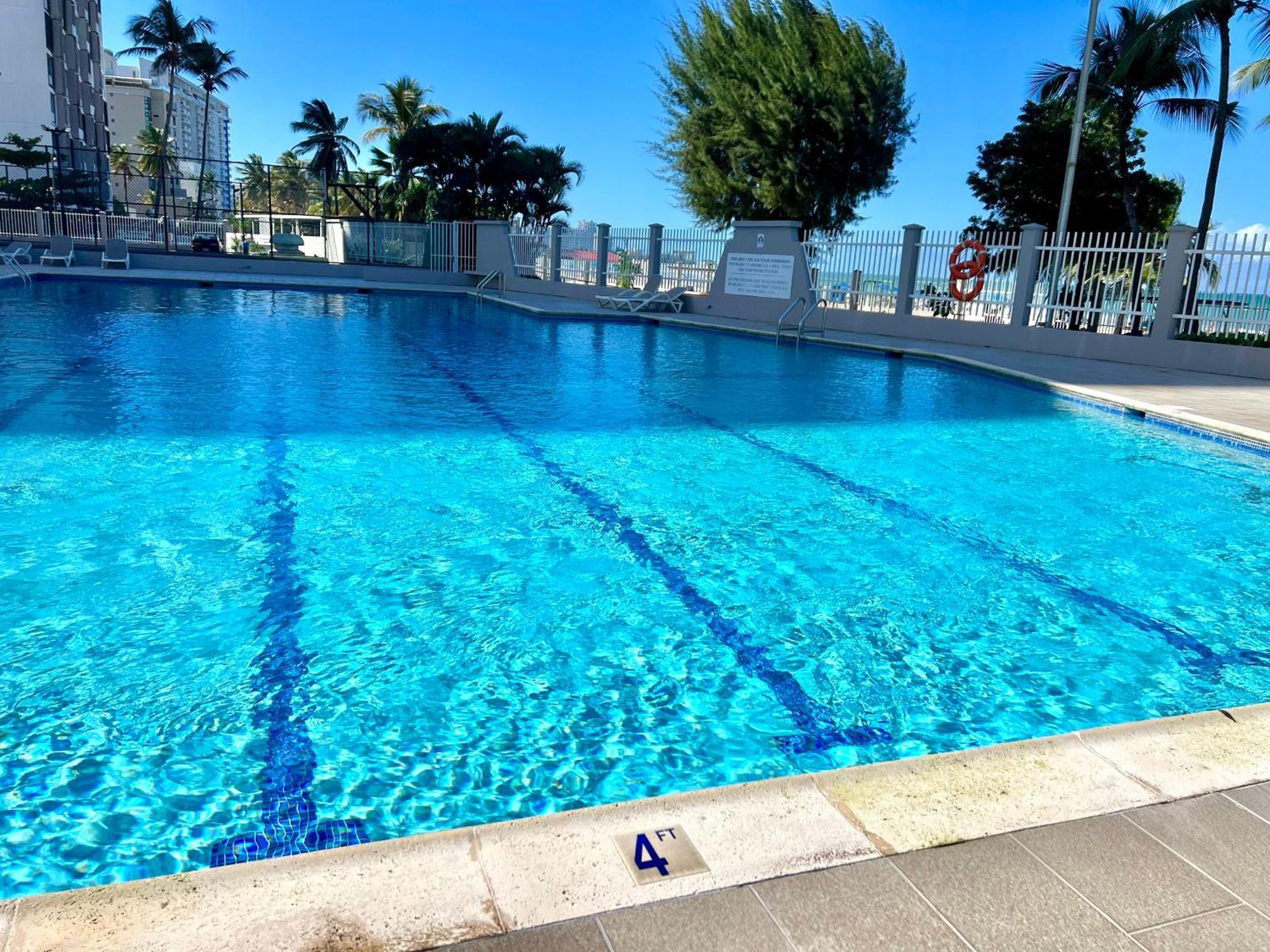 Ocean View Apt On Isla Verde In A 14Th Floor サンジョアン エクステリア 写真